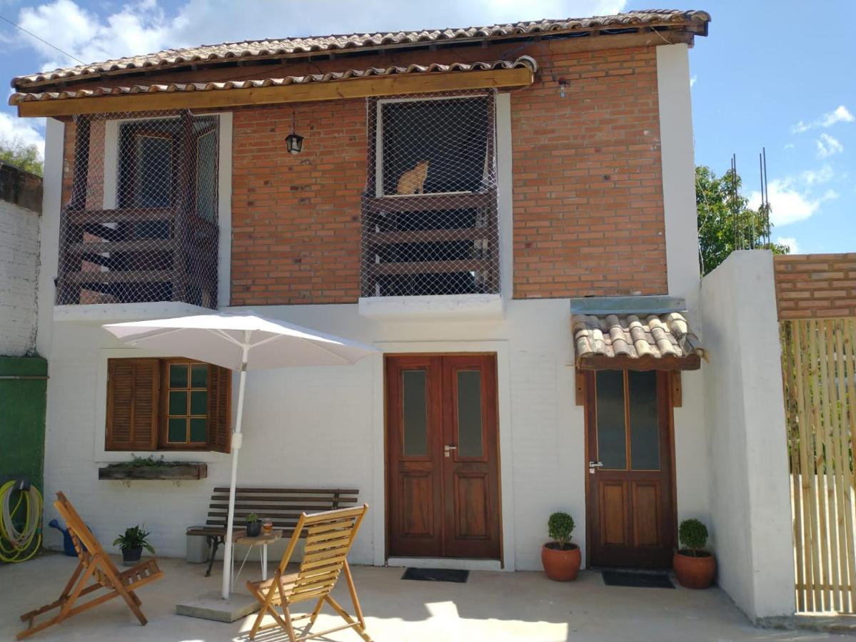 Casa De Tijolinho Hospedagem Кунха Екстериор снимка